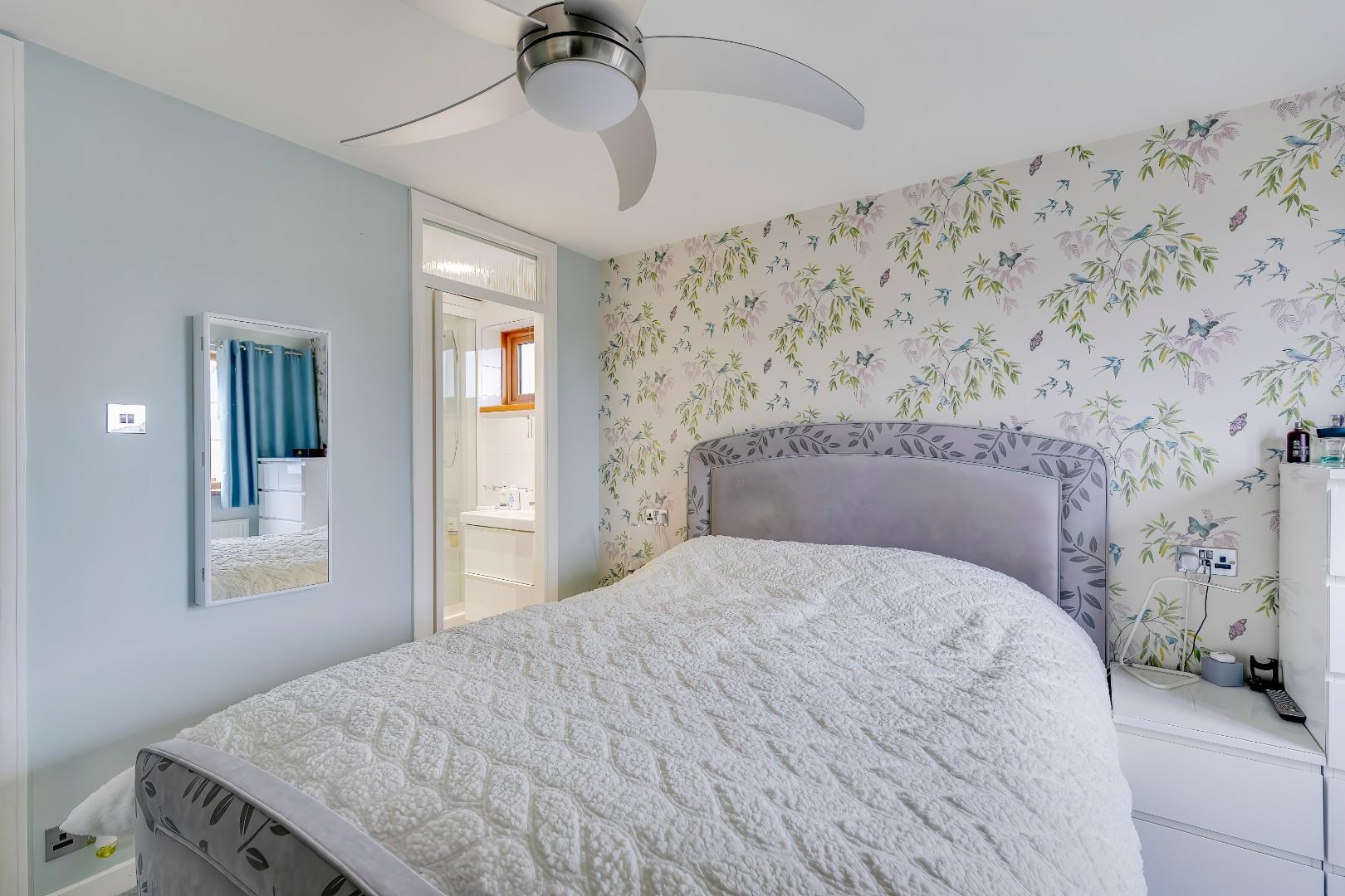 2 Priory Gardens, Barry, CF63 1FH